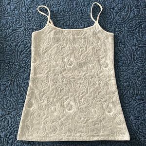 Loft Outlet XS light gray floral embroidered cami NWOT